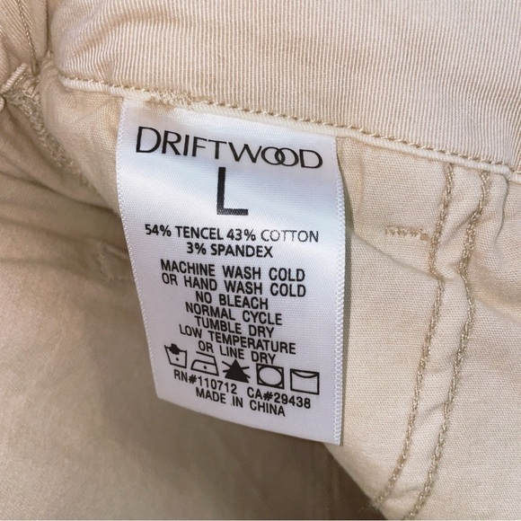 NWT daisy embroidered utility boyfriend straight leg crop khaki jeans size L - Picture 8 of 12